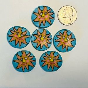 Happy, snappy button covers.